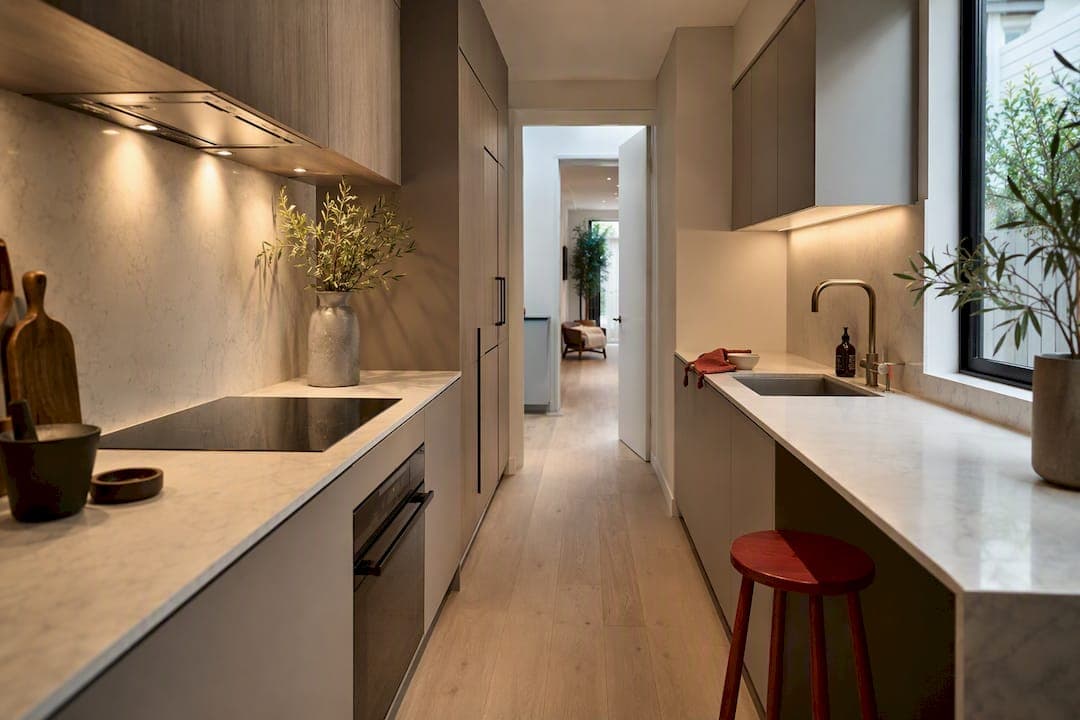 3 Contractor Backed Narrow Kitchen Renovation Ideas for Homeowners